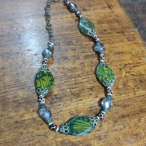 Elegant Green and Silver Necklace 20"